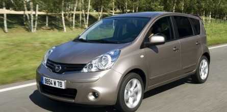 nissan-note-2010_galerie-35125-2-445-220