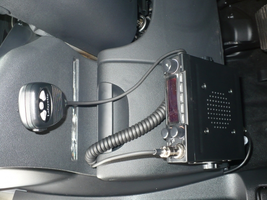 Citroen C5 Exclusive 3.0 241Km - Montaż Radia Cb • Blog Auta • Autowcentrum.pl